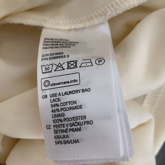 H&M Cream Crochet Knee Length Sweater Dress Size 12 - Picture 8 of 8